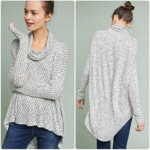 AKEMI & KIN for ANTHROPOLOGIE Gray print‎ high-low cowl neck sweater size XS.